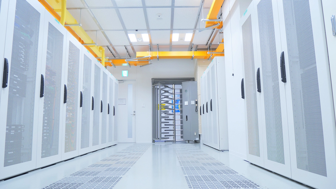 丸の内ダイレクトアクセス株式会社様_データセンター